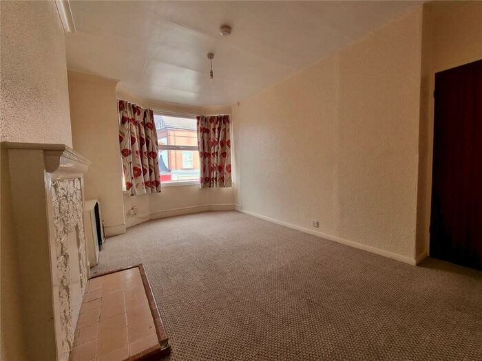 1 Bedroom Apartment To Rent In Colwick Road, Nottingham, NG2