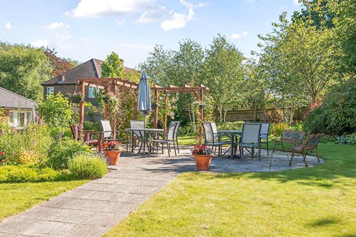 2 Bedroom Retirement Property For Sale In Limpsfield Road, Greenacres Lodge, CR6