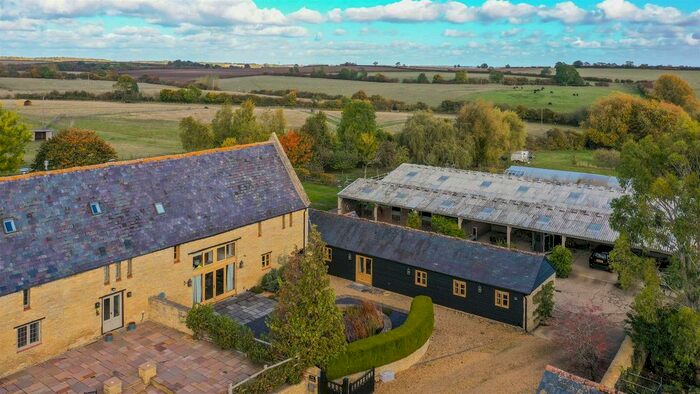 5 Bedroom Property For Sale In Weston Underwood, Olney, Buckinghamshire, MK46