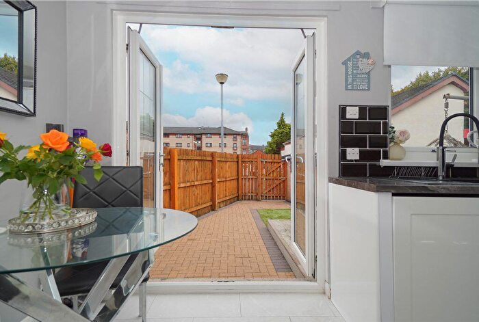 2 Bedroom End Of Terrace House For Sale In Belmont Street, Clydebank, G81