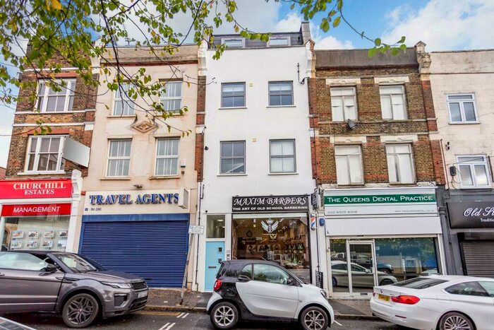 1 Bedroom Flat To Rent In Queens Road, IG9