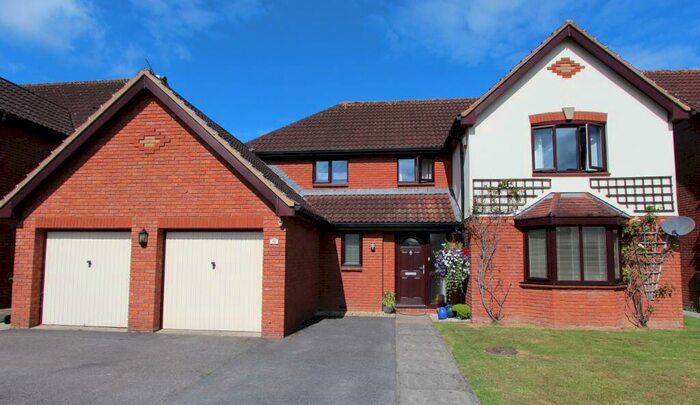 4 Bedroom Detached House For Sale In Slewton Crescent, Whimple, EX5