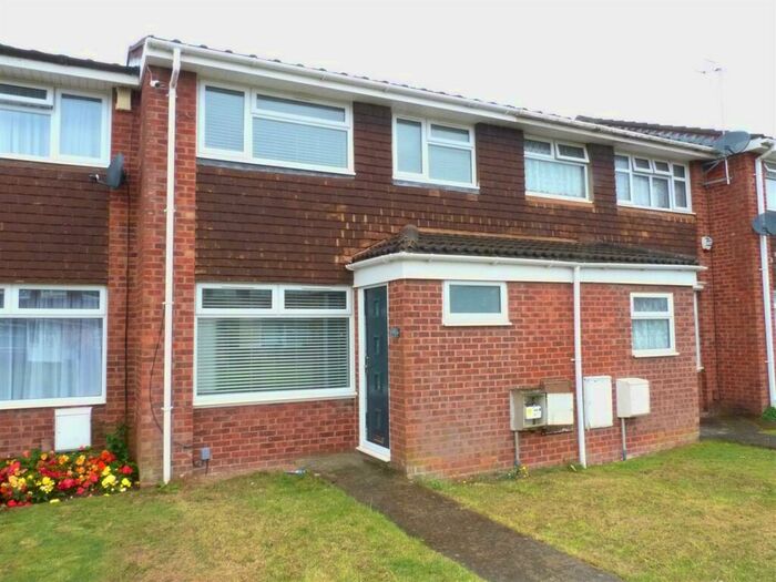 3 Bedroom Terraced House To Rent In Mile Walk, Whitchurch, Bristol, BS14