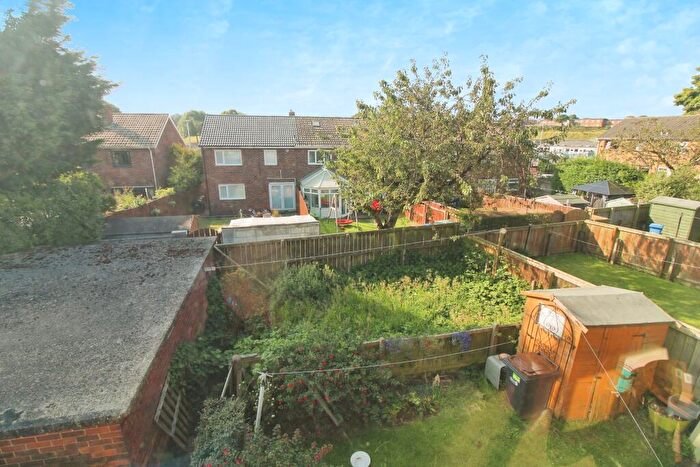 2 Bedroom Flat For Sale In Buckingham Road, Peterlee, SR8