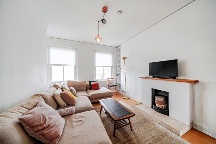 2 Bedroom Flat To Rent In Fortess Road, London, NW5