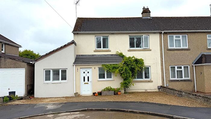 3 Bedroom Semi-Detached House For Sale In Hungerdown Lane, Chippenham, SN14