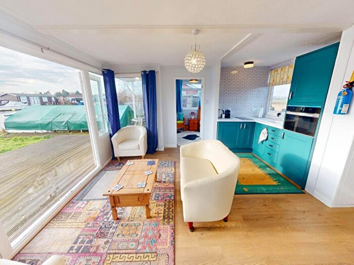 2 Bedroom Detached Bungalow For Sale In Potter Heigham, NR29