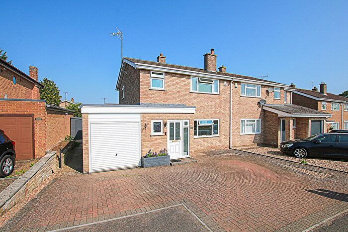 3 Bedroom Semi Detached House To Rent In St. Johns Avenue, Woodditton, CB8