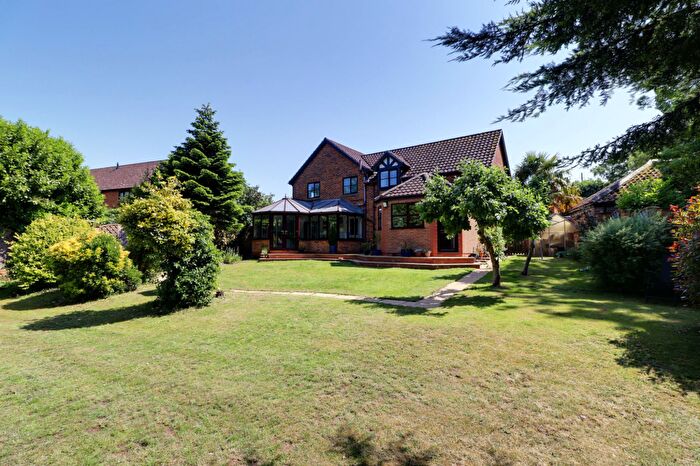 4 Bedroom Detached House For Sale In Brigg Road, Wrawby, DN20