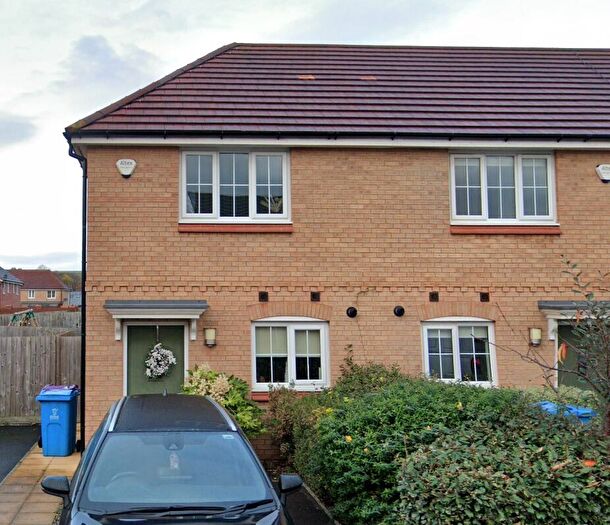 2 Bedroom End Of Terrace House To Rent In Galingale Road, Norris Green, Merseyside, L11