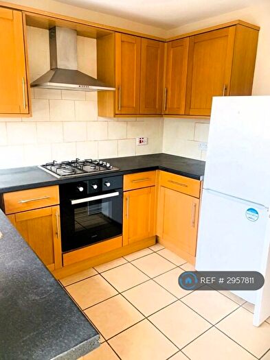 3 Bedroom Terraced House To Rent In Roodegate, Basildon, SS14