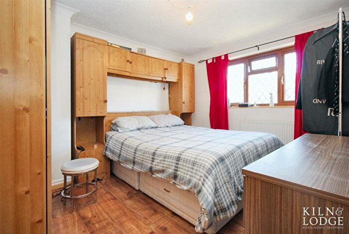 3 Bedroom Terraced House For Sale In Great Mistley, Basildon, SS16