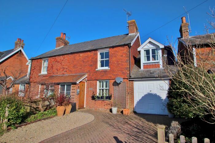 3 Bedroom Semi-Detached House For Sale In East Street, Mayfield, TN20