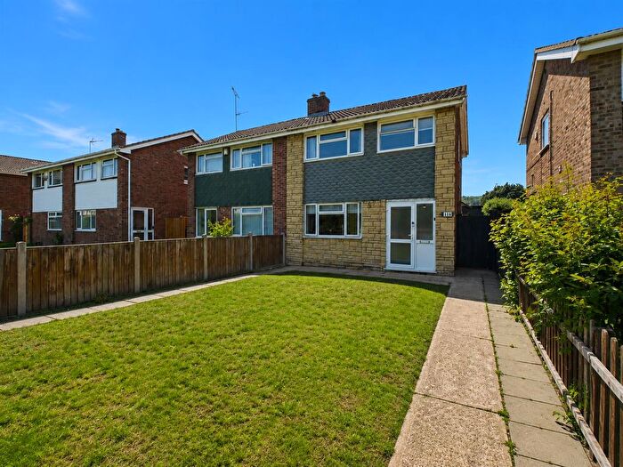 3 Bedroom Semi Detached House For Sale In Stonechat Avenue, Abbeydale, Gloucester, GL4