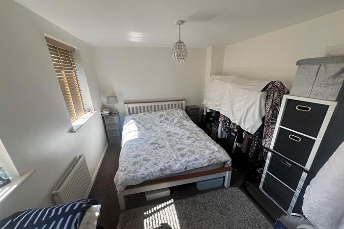 1 Bedroom Flat To Rent In Shearwater Court, DA9