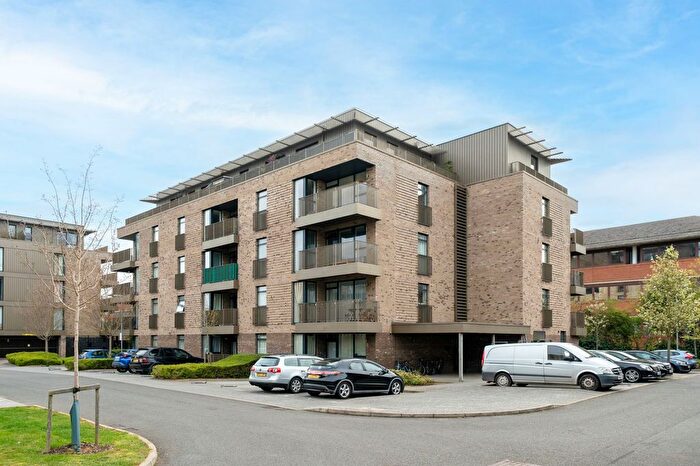 2 Bedroom Flat For Sale In Lilywhite Drive, Cambridge, CB4