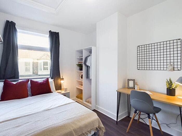 6 Bedroom Flat To Rent In Ripon Street, Lincoln, LN5