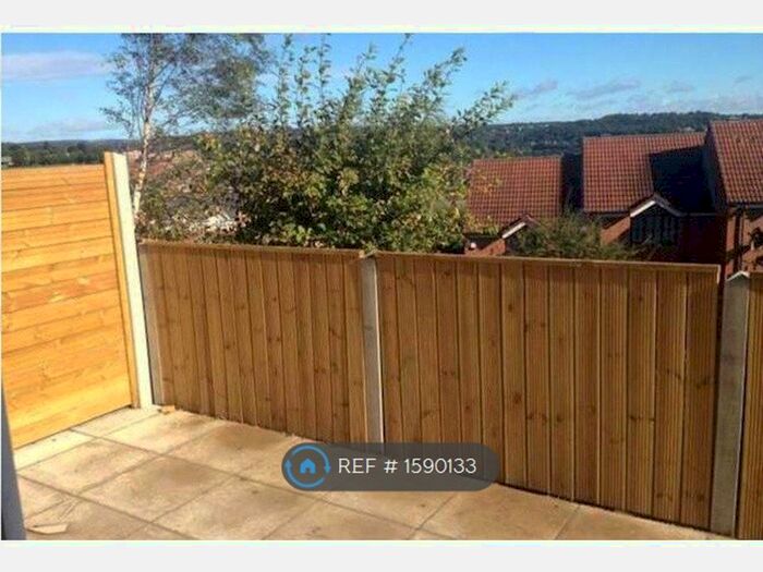 1 Bedroom Flat To Rent In Bramley, Leeds, LS12