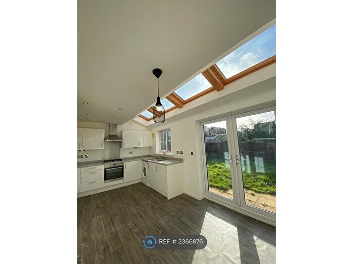 3 Bedroom Semi-Detached House To Rent In Rushmere Road, Liverpool, L11