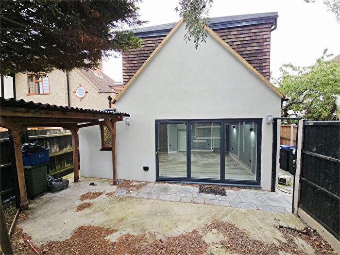 Studio To Rent In Parkside, Westcliff On Sea, Westcliff On Sea, Essex., SS0
