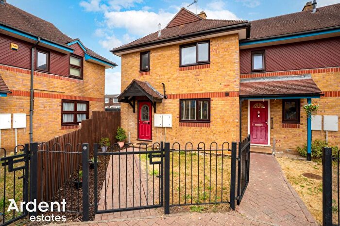 3 Bedroom End Of Terrace House For Sale In Leslie Newnham Court, Maldon, CM9