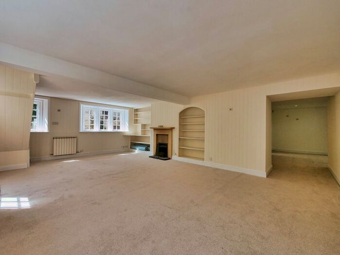 3 Bedroom Semi-Detached House To Rent In Colesbourne, Cheltenham, GL53