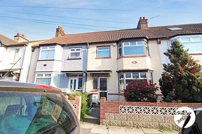 3 Bedroom Terraced House To Rent In Campbell Road, Gravesend, Kent, DA11