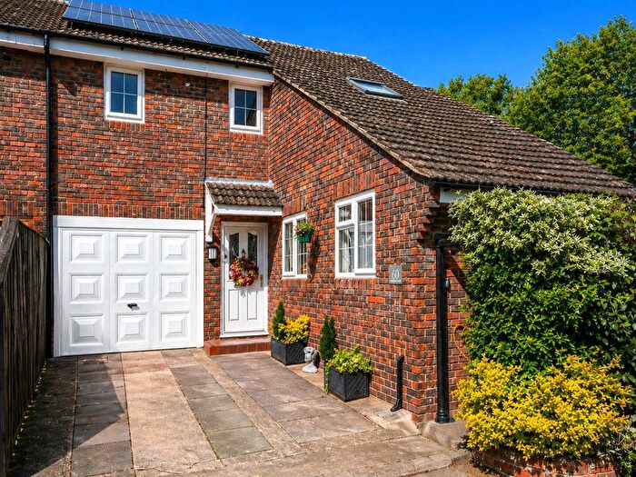 3 Bedroom Terraced House For Sale In Amundsen Road, Horsham, RH12