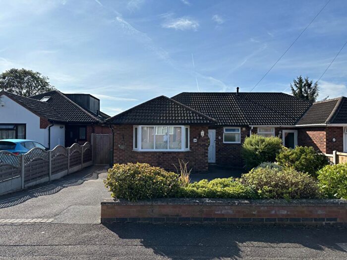 2 Bedroom Bungalow To Rent In Roxburgh Croft, Leamington Spa, CV32