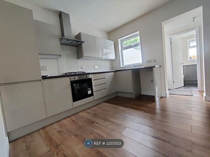 2 Bedroom Terraced House To Rent In Edward Street, Darfield, Barnsley, S73