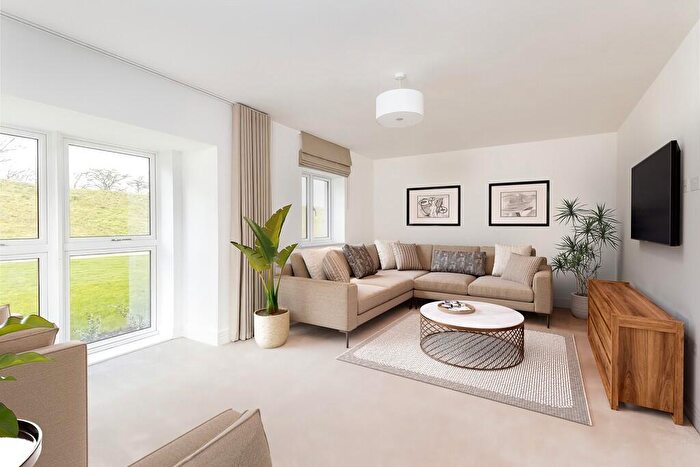 4 Bedroom Detached House For Sale In Willington Down, Lady Grove, Didcot, OX11