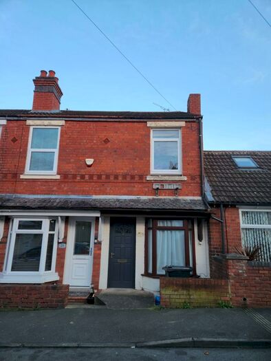 2 Bedroom Terraced House To Rent In Cottage Street, Kingswinford, DY6