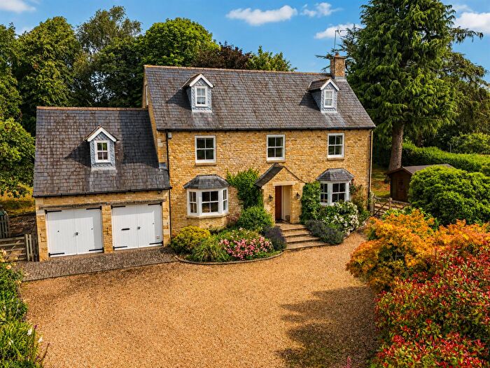 5 Bedroom Detached House For Sale In Grange House, Lowick Lane, Aldwincle, NN14