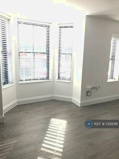 1 Bedroom Flat To Rent In Portswood Road, Southampton, SO17