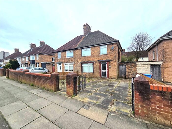 3 Bedroom Semi Detached House For Sale In Primrose Drive, Liverpool, Merseyside, L36