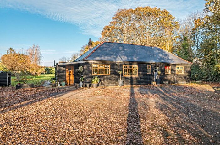 4 Bedroom Detached House To Rent In Common Lane, Titchfield, Fareham, Hampshire, PO14