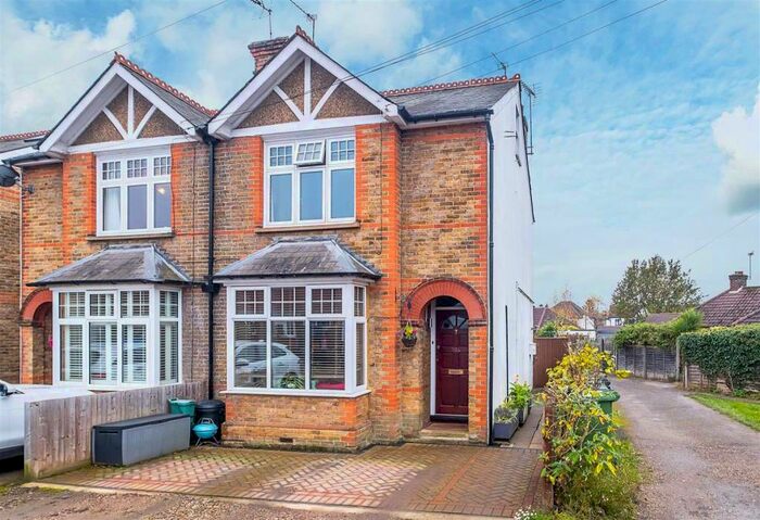 1 Bedroom Maisonette To Rent In Ashtead, KT21