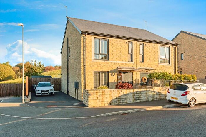 3 Bedroom Semi-Detached House For Sale In Buttercup Close, Foulridge, Colne, Lancashire, BB8