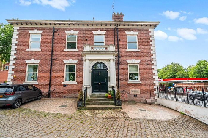 2 Bedroom Flat For Sale In Mill Lane, Newton-Le-Willows, WA12