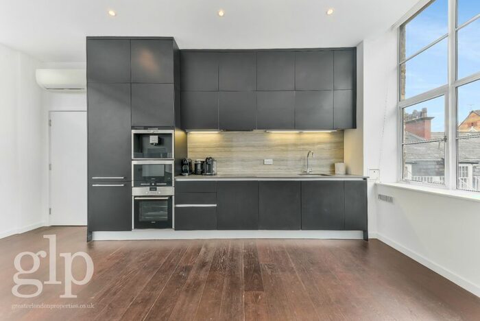 2 Bedroom Flat To Rent In Marshall Street, London, W1F