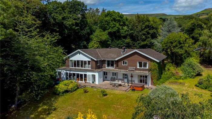 6 Bedroom Detached House For Sale In Brecon Road, Crickhowell, Powys, NP8