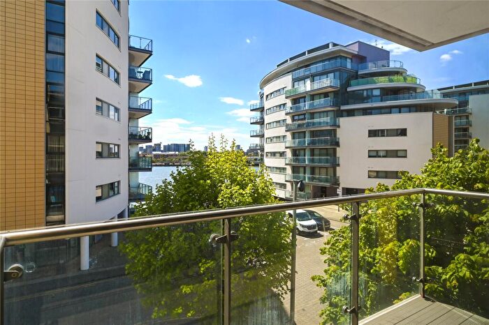 2 Bedroom Flat For Sale In Albert Basin Way, London, E16