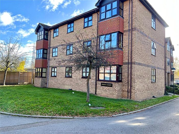 2 Bedroom Apartment For Sale In Swan Court, Mangles Road, Guildford, Surrey, GU1