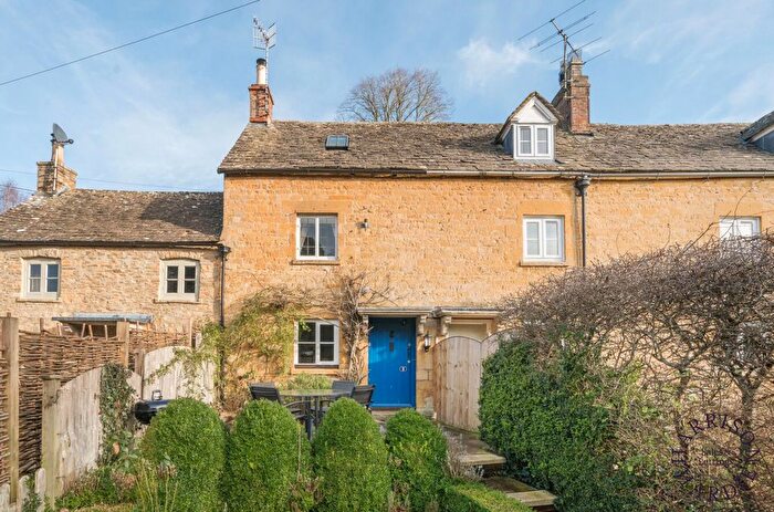 2 Bedroom Cottage To Rent In The Quadrangle, Naunton, GL54