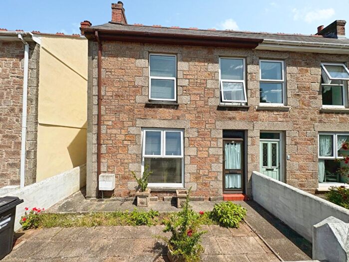 3 Bedroom Semi Detached House For Sale In Park Road, Camborne, TR14