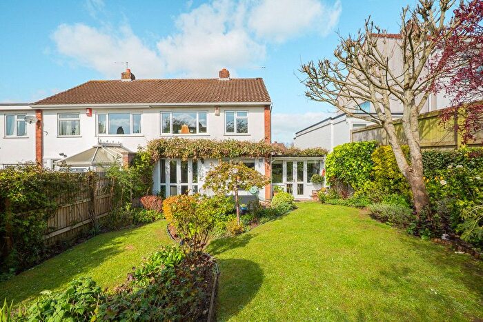 3 Bedroom Semi Detached House For Sale In Pinewood Close, Bristol, BS9