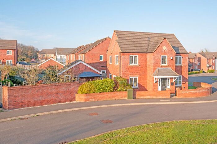 4 Bedroom Detached House For Sale In Thompson Way, Rothwell, Kettering, NN14