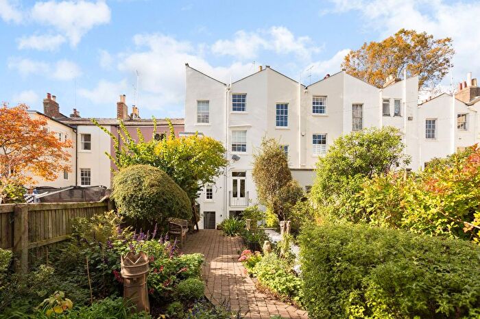 3 Bedroom Terraced House For Sale In Keynsham Road, Cheltenham, Gloucestershire, GL53