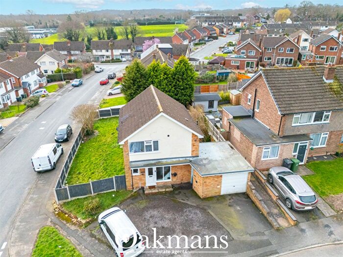 3 Bedroom Detached House For Sale In Southcrest Road, Redditch, Worcestershire, B98