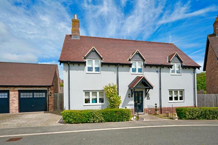 3 Bedroom Detached House For Sale In Hill Place, Brington, PE28